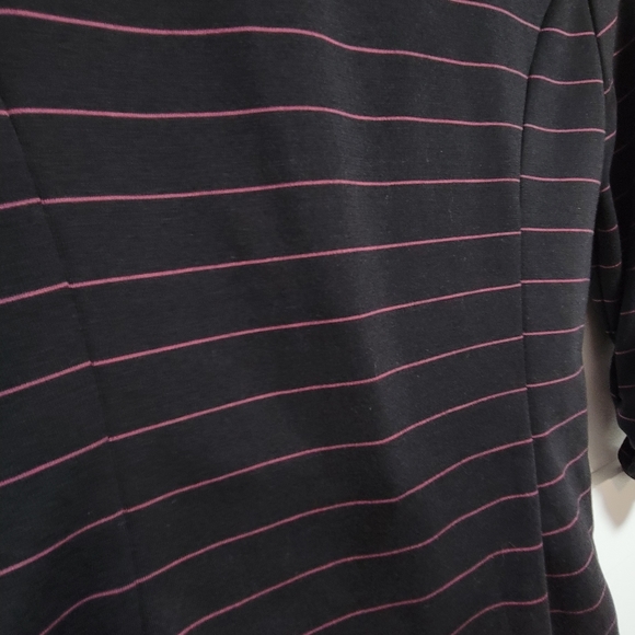 ✨️3 For $30✨️TAG Adorable Blazer (S) - Picture 5 of 10